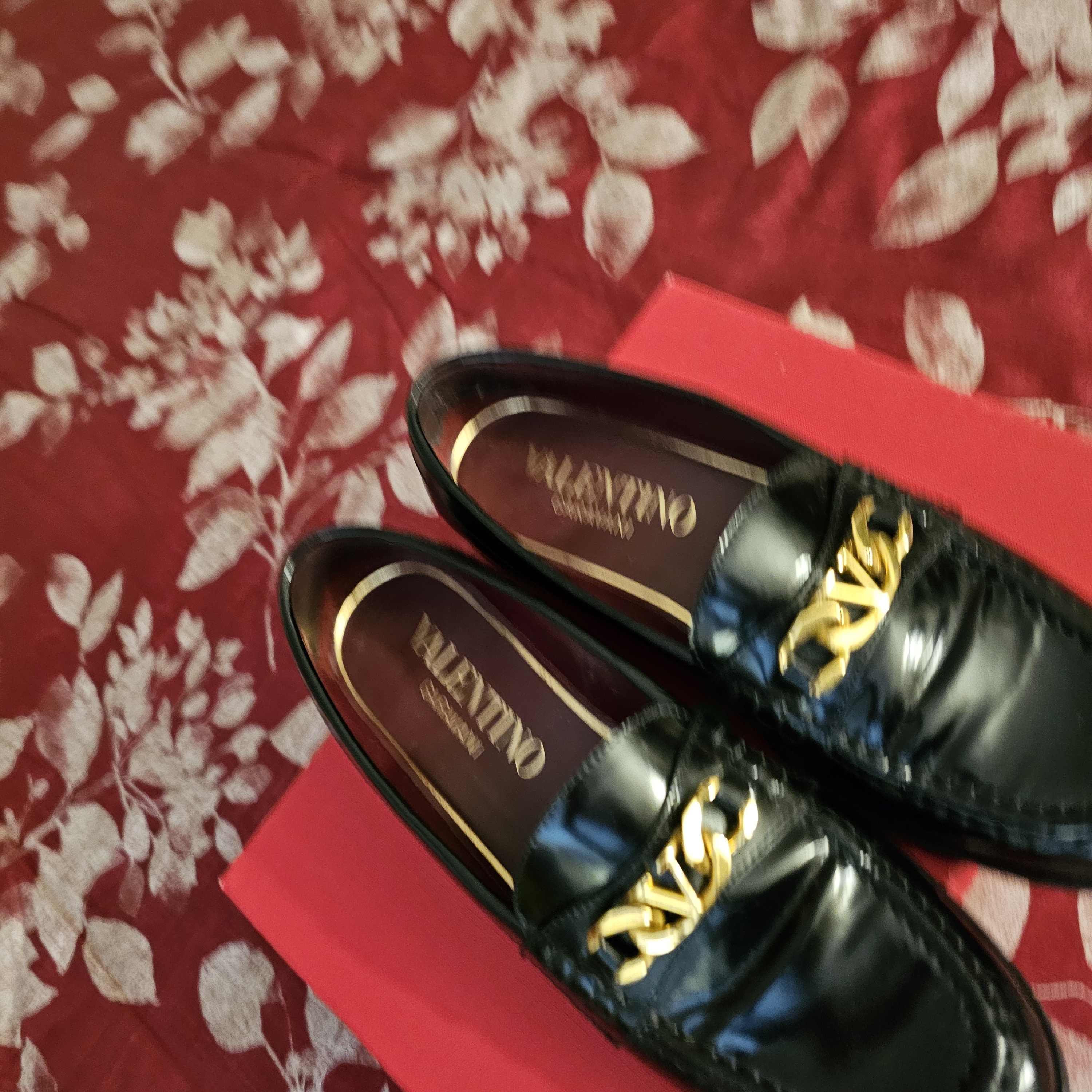 Valentino Black Leather Women Loafers With Gold Chain Detail